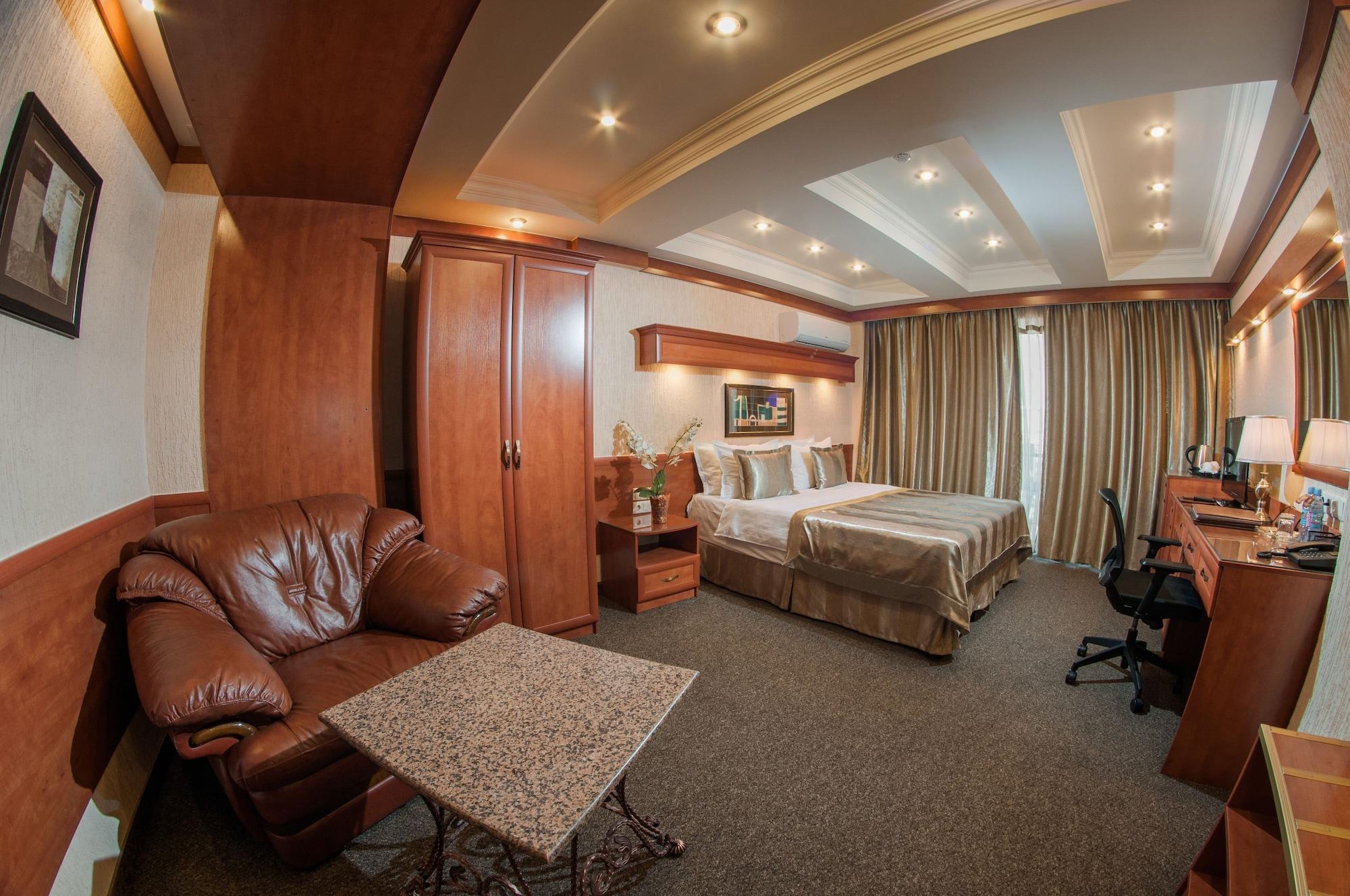 Hotel Uyut Almaty Eksteriør bilde