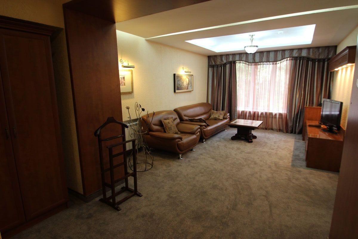 Hotel Uyut Almaty Eksteriør bilde