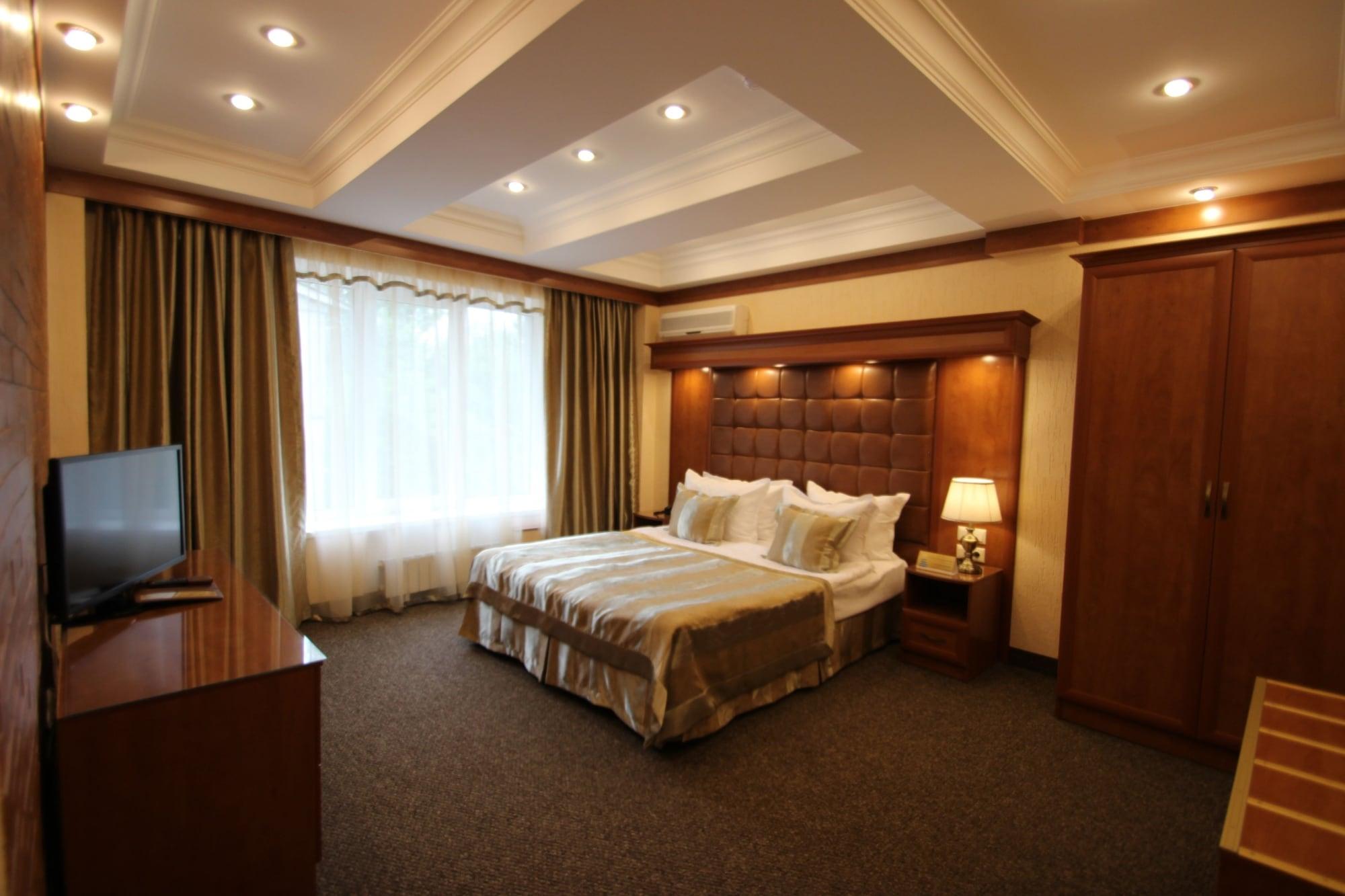 Hotel Uyut Almaty Eksteriør bilde